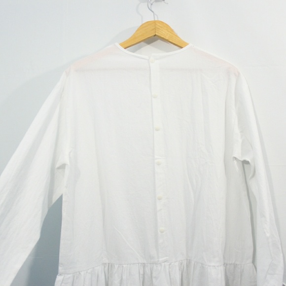 Mara Buttons Dress in White - Picture 4 of 5